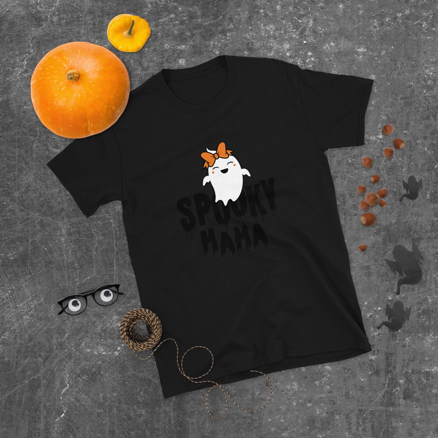 Spooky Mama Unisex T-Shirt