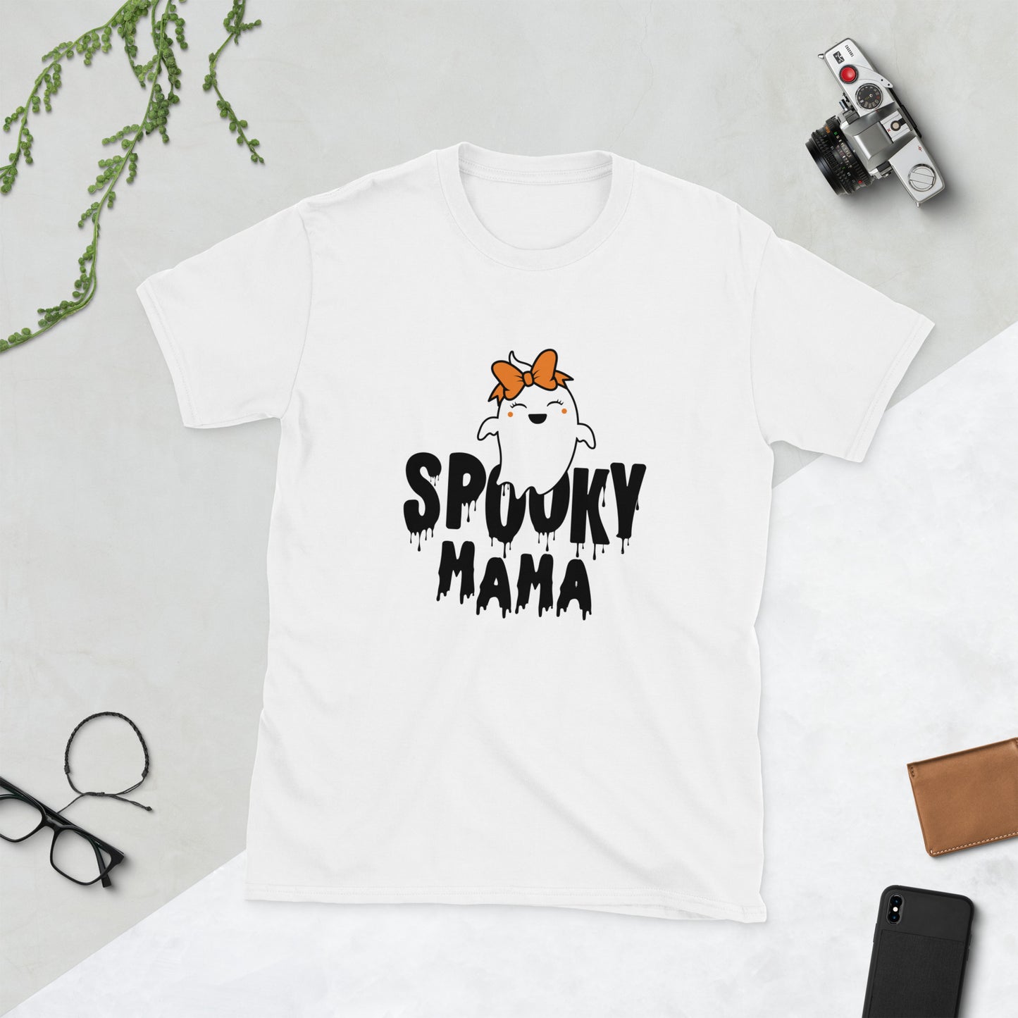 Spooky Mama Unisex T-Shirt